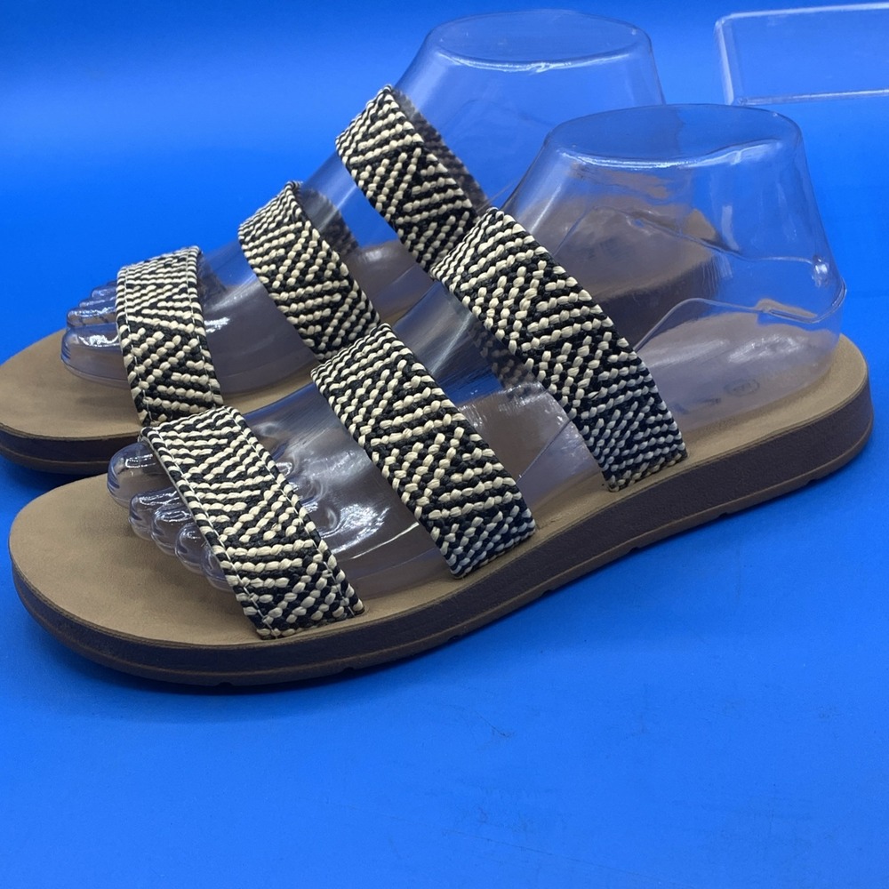 CL By Laundry Women's Slip On Strappy Sandals Beige Brown - Size 8 - Picture 3 of 6